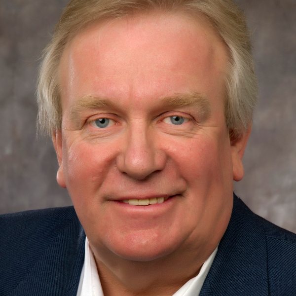 Six Questions with Dwight MacAulay